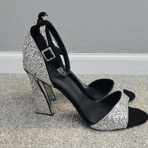 Sparkling Jennifer Lopez Heels - Size 9.5